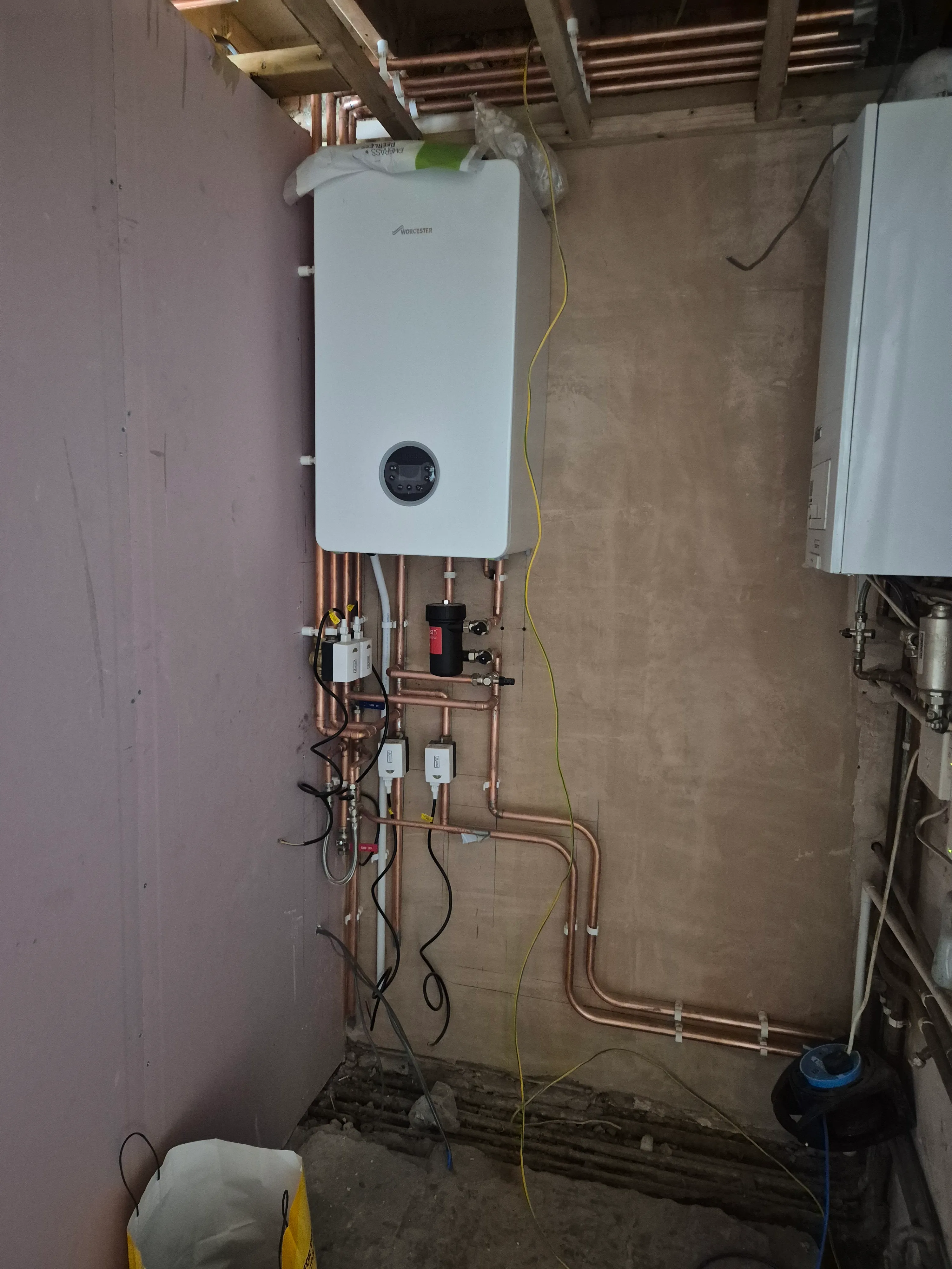 Worcester system boiler installed with full copper pipework run